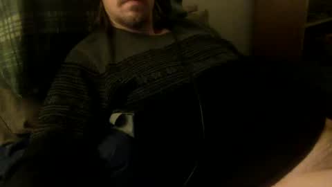 Snapshot of millionsmcgee chatting on February 5, 9:36 am Millions online show from February 5, 9:36 am