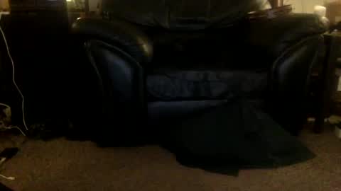 Snapshot of millionsmcgee chatting on February 10, 12:30 am Millions online show from February 10, 12:30 am