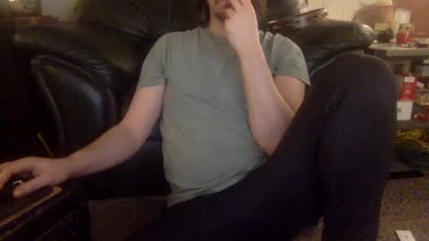 Snapshot of millionsmcgee chatting on February 21, 9:56 am Millions online show from February 21, 9:56 am