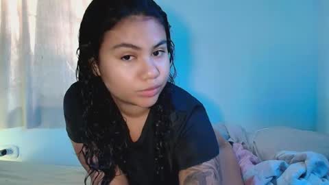 Snapshot of milly_2003 chatting on July 7, 12:09 pm milly online show from July 7, 12:09 pm