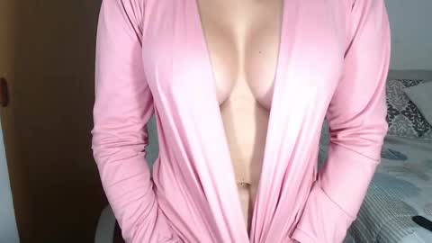 Snapshot of milly__taylor chatting on October 24, 1:03 am Milly online show from October 24, 1:03 am