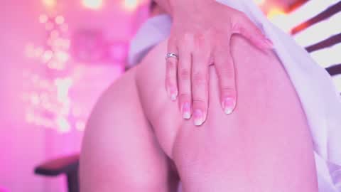 MILLY online show from December 10, 6:49 pm