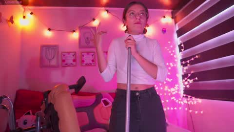 MILLY online show from January 25, 6:57 pm