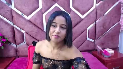 Snapshot of milly_print chatting on February 23, 2:40 am Milly Print online show from February 23, 2:40 am