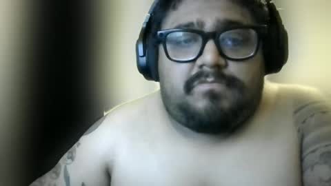 milo69966 online show from October 29, 9:11 am