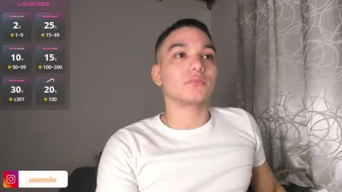 Snapshot of milo_saints chatting on November 24, 4:01 am Milo Saints online show from November 24, 4:01 am