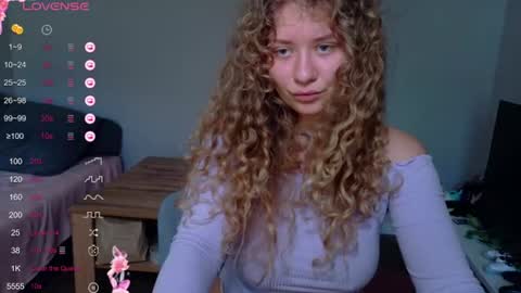 Snapshot of milounee chatting on July 3, 8:10 am milounee online show from July 3, 8:10 am
