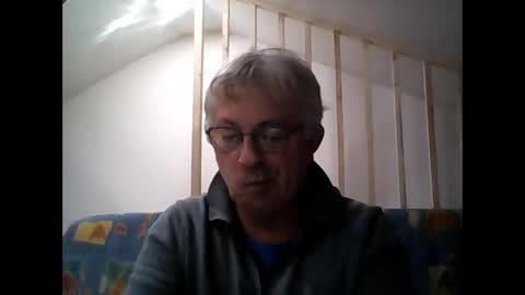 milu72 online show from December 14, 4:09 pm