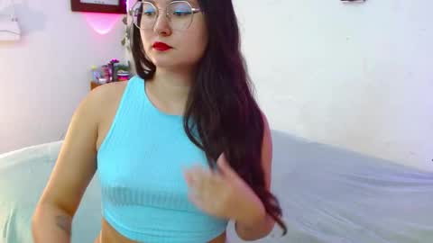 Snapshot of mily_baker chatting on September 10, 6:08 pm mily_baker online show from September 10, 6:08 pm