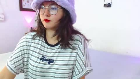 mily_baker online show from June 1, 11:28 pm