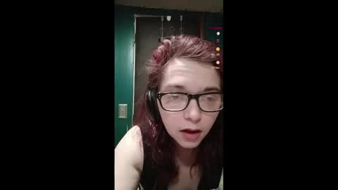 mimi142 online show from April 25, 12:41 pm