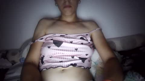 Snapshot of mimy31 chatting on June 11, 8:29 pm mimy31 online show from June 11, 8:29 pm