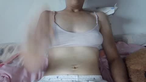Snapshot of mimy31 chatting on June 30, 5:08 am mimy31 online show from June 30, 5:08 am