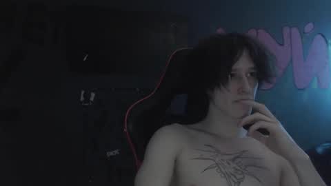 Max online show from October 9, 12:30 am