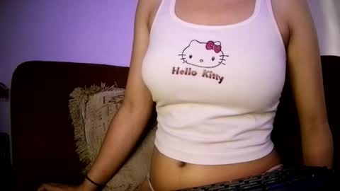 mina smith online show from May 21, 3:52 pm