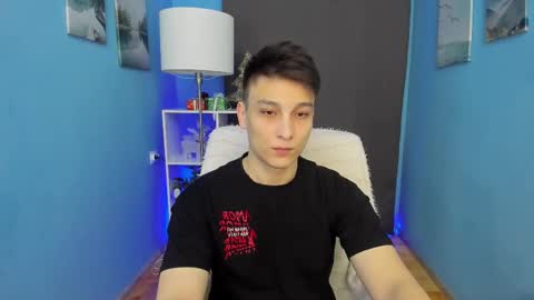 Snapshot of minato_kono chatting on January 13, 12:13 pm minato_kono online show from January 13, 12:13 pm