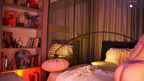 Frances  Next streams Thu Fri Sat 8am -  4pm GMT3 online show from February 13, 7:04 am