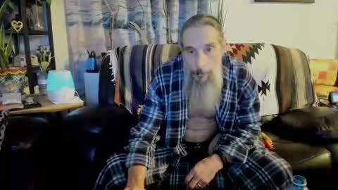 Snapshot of mindphuk chatting on January 10, 1:42 am mindphuk online show from January 10, 1:42 am