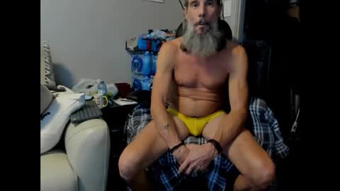 Snapshot of mindphuk chatting on February 13, 10:43 pm mindphuk online show from February 13, 10:43 pm