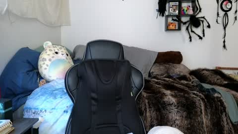 Mindy Mars online show from January 3, 8:22 pm