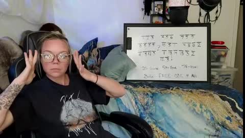 Mindy Mars online show from September 10, 3:45 pm