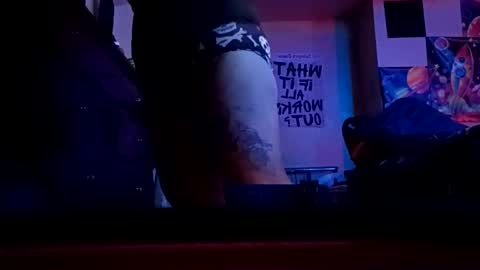 mindyourvib3z online show from May 29, 7:23 pm