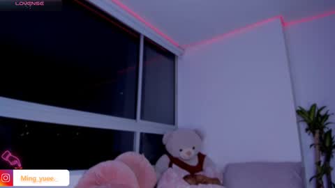 My name is Fer Nice to meet you  give it a thumbs up please its important online show from February 13, 5:48 am