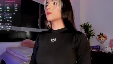 My name is Fer Nice to meet you  give it a thumbs up please its important online show from March 5, 2:57 am