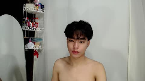 Snapshot of mingkla_man chatting on March 17, 6:50 am mingkla_man online show from March 17, 6:50 am
