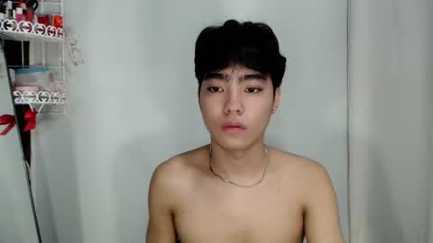 Snapshot of mingkla_man chatting on July 4, 3:45 am mingkla_man online show from July 4, 3:45 am