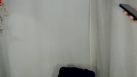 Snapshot of mingkla_man chatting on July 7, 4:37 am mingkla_man online show from July 7, 4:37 am