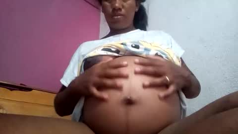 Minie4Tina online show from February 14, 9:28 am