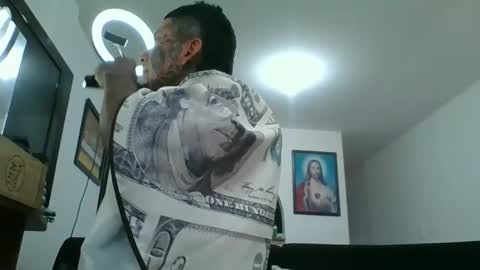 miniimgra online show from March 1, 5:15 pm