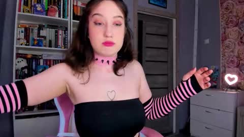 Ariana online show from October 31, 10:49 am