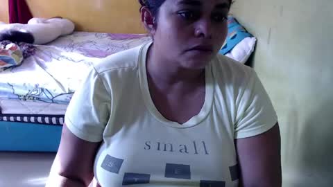 Snapshot of minnie_bbw69 chatting on April 27, 12:25 pm Andrea online show from April 27, 12:25 pm