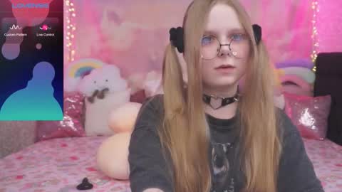 Vikki online show from January 17, 8:30 am