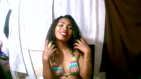 Snapshot of miorah chatting on February 8, 5:29 am miorah online show from February 8, 5:29 am