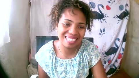 Snapshot of miorah chatting on February 16, 8:54 am miorah online show from February 16, 8:54 am