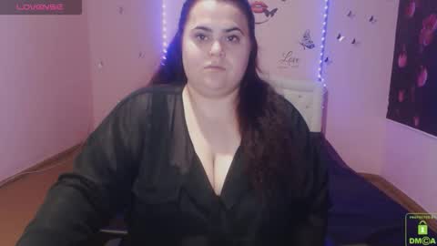 mira_cle_ online show from March 27, 10:04 am