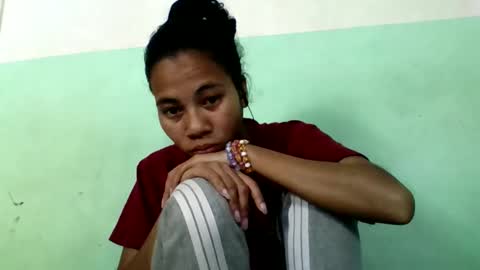 Snapshot of mirah881 chatting on October 25, 7:16 am mirah881 online show from October 25, 7:16 am