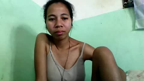 Snapshot of mirah881 chatting on November 12, 4:07 pm mirah881 online show from November 12, 4:07 pm