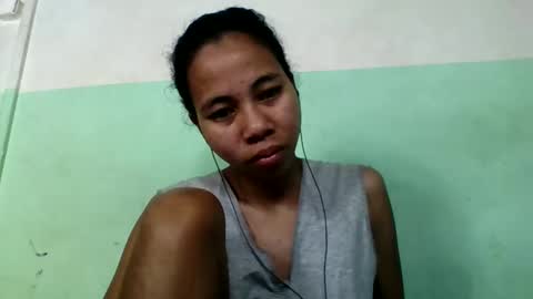 Snapshot of mirah881 chatting on November 15, 5:38 am mirah881 online show from November 15, 5:38 am
