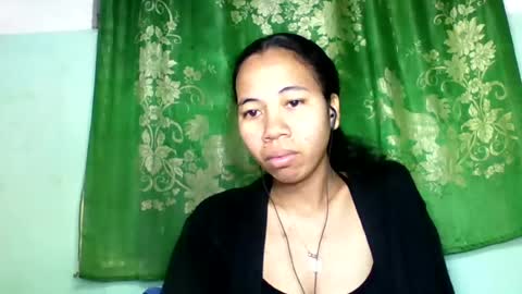 Snapshot of mirah881 chatting on June 29, 7:36 am mirah881 online show from June 29, 7:36 am