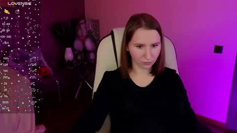 Snapshot of miralush chatting on November 8, 7:01 pm Mira online show from November 8, 7:01 pm