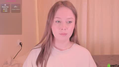 Kira online show from March 26, 2:55 pm