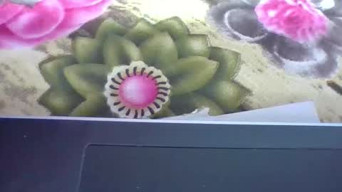 Snapshot of miranah591732 chatting on February 22, 4:35 am miranah591732 online show from February 22, 4:35 am