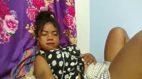 Snapshot of miranah591732 chatting on February 27, 7:03 pm miranah591732 online show from February 27, 7:03 pm