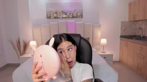 miranda_crawfor online show from October 22, 11:32 am