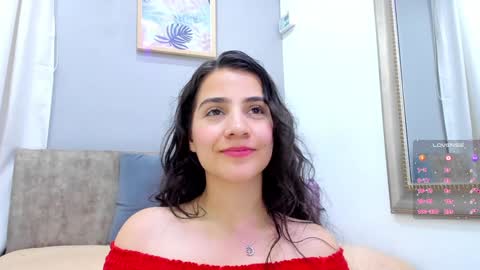    online show from February 4, 9:20 pm