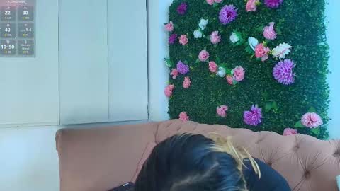 Miranda online show from November 6, 12:28 pm